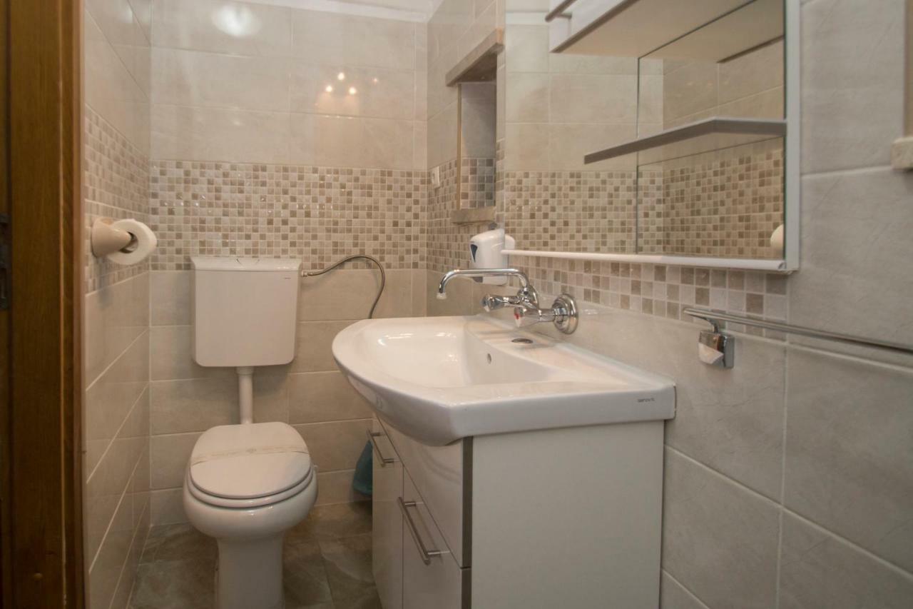 Guest House Holiday Korcula Town Bagian luar foto