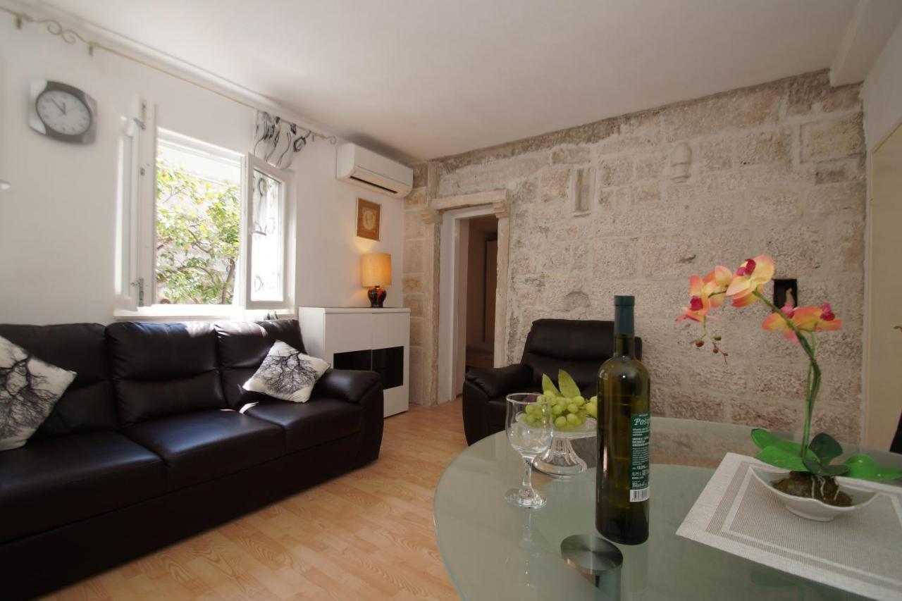Guest House Holiday Korcula Town Bagian luar foto